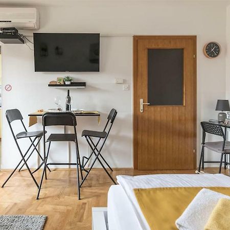 Studio Apartman Comodo Zagreb Ngoại thất bức ảnh
